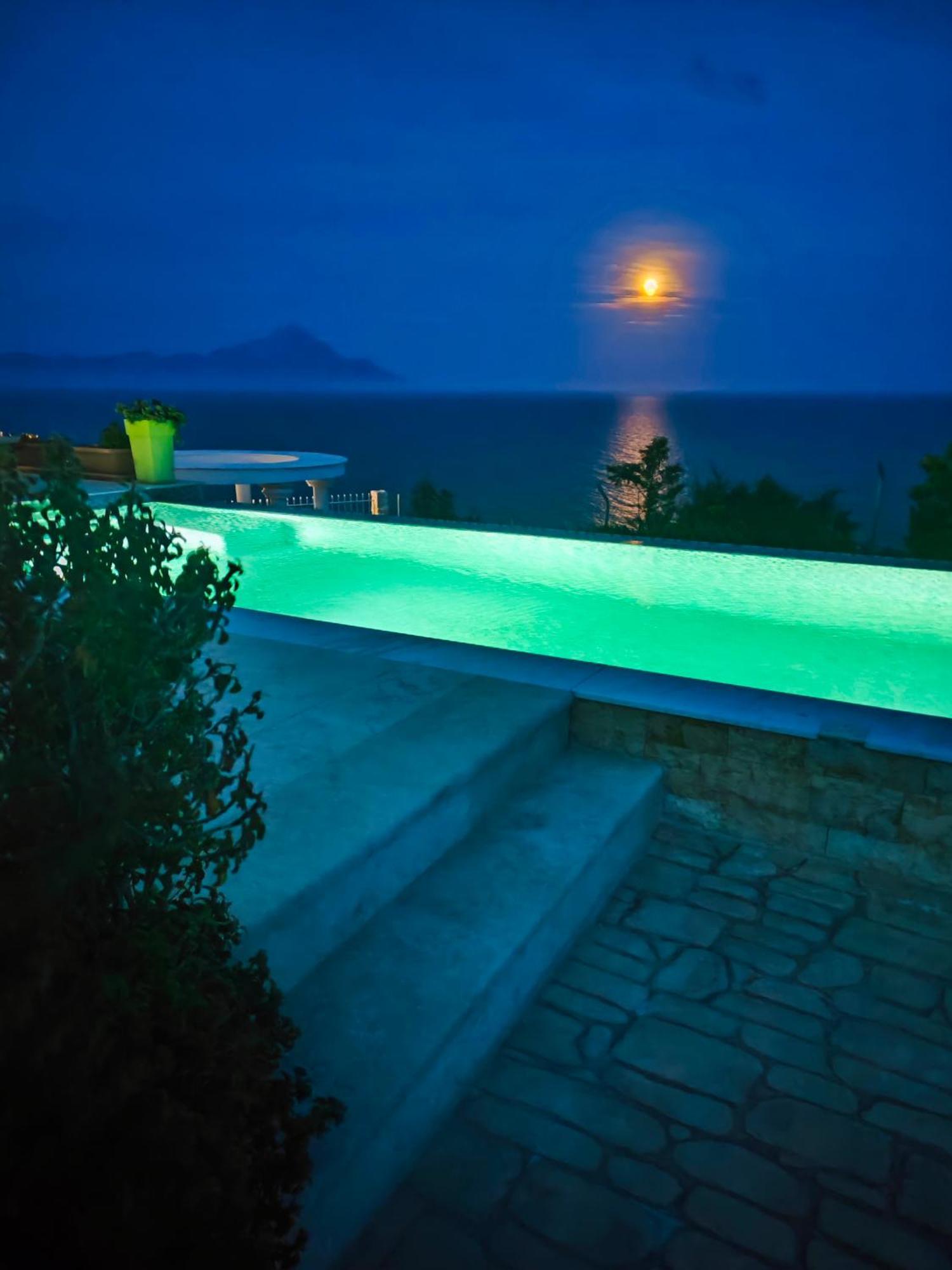 Villa Ulyana Kriaritsi - Athos Sea View & Spa Екстер'єр фото