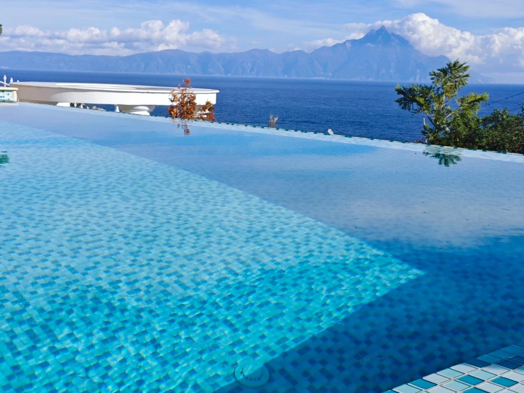 Villa Ulyana Kriaritsi - Athos Sea View & Spa Екстер'єр фото